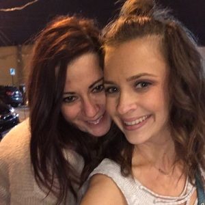 Meet your Posher, Katelyn